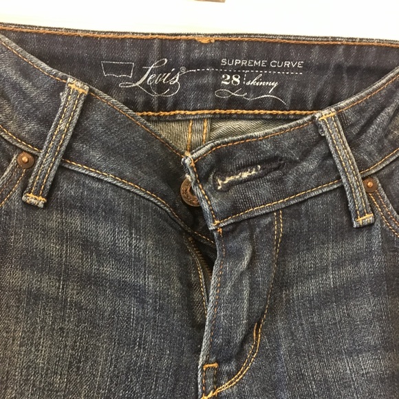 levis supreme curve